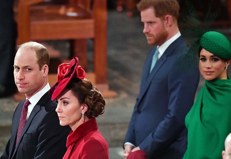 Эпичное воссоединение: как повели себя Кейт Миддлтон, Меган Маркл, принцы Уильям и Гарри при встрече