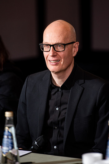 Вадим Верник