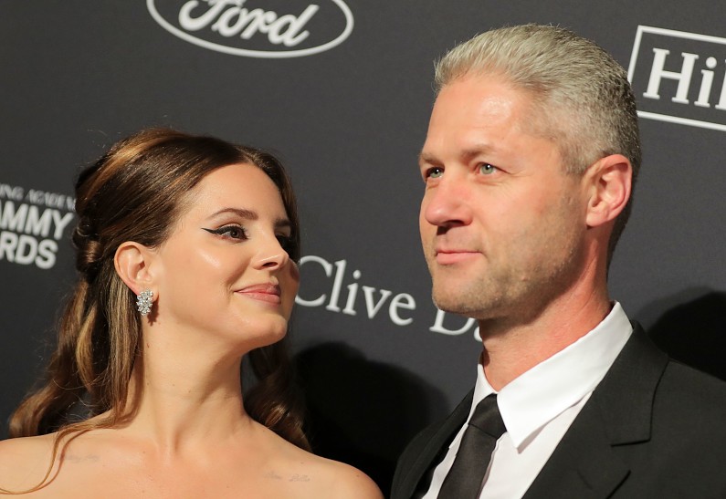 Лана Дель Рэй рассталась с бойфрендом-полицейским