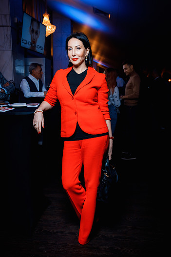 Алика Смехова