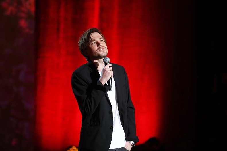 Александр Петров