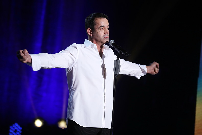 Дмитрий Певцов