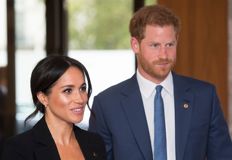Стали известны подробности жизни принца Гарри и Меган Маркл в закрытом на карантин Лос-Анджелесе