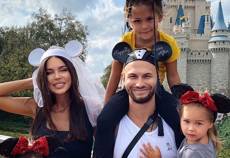 Джиган и Оксана Самойлова вместе отметили день рождения дочери. Видео!