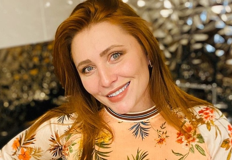 Рецепт яблочного штруделя с изюмом от Анастасии Спиридоновой