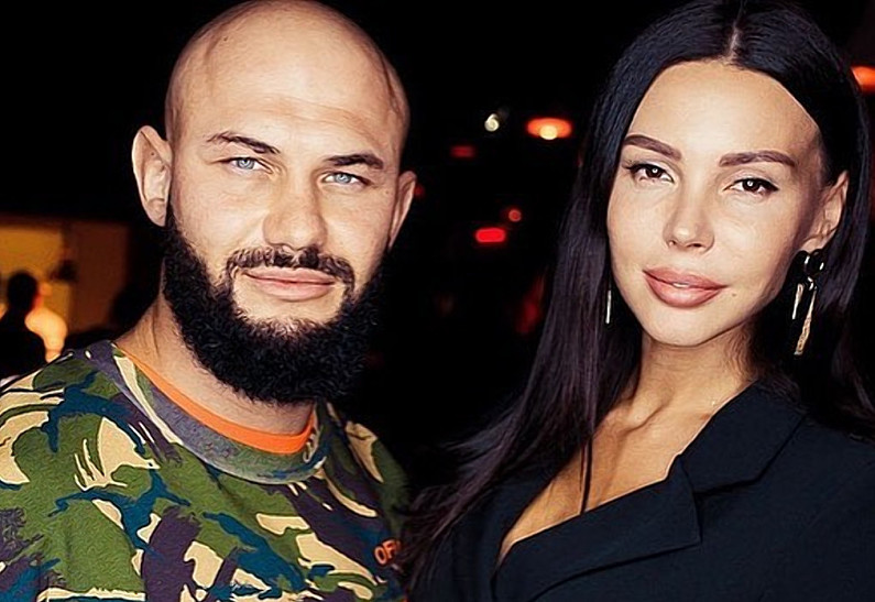 Неужели помирились? Джиган показал новую фотографию с Оксаной Самойловой и сыном