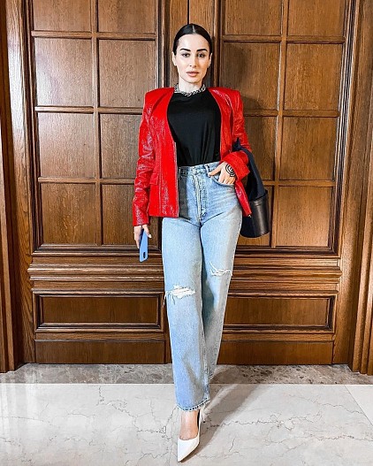 Тина Канделаки