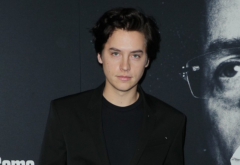 Коул Спроус рассказал о задержании во время акции протеста и вызвал негодование в сети