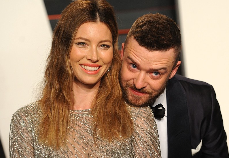 СМИ: Джастин Тимберлейк и Джессика Бил стали родителями во второй раз