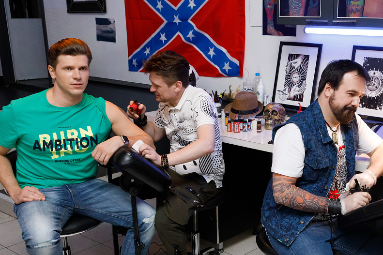 Кадр со съемок «Сториз»