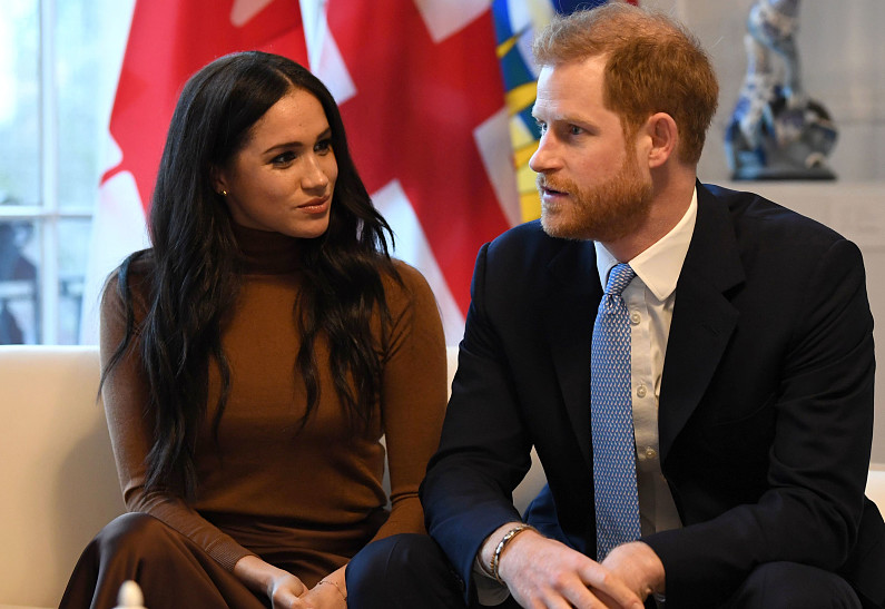 Новое публичное появление: принц Гарри и Меган Маркл выступили с критикой королевской семьи. Видео!