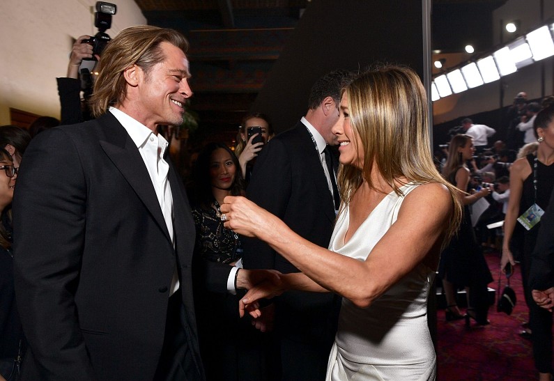 Впервые с 2001 года: Дженнифер Энистон и Брэд Питт воссоединятся на экране. Подробности!