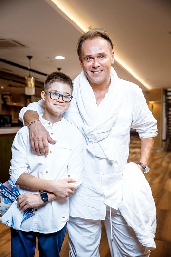 Максим Аверин