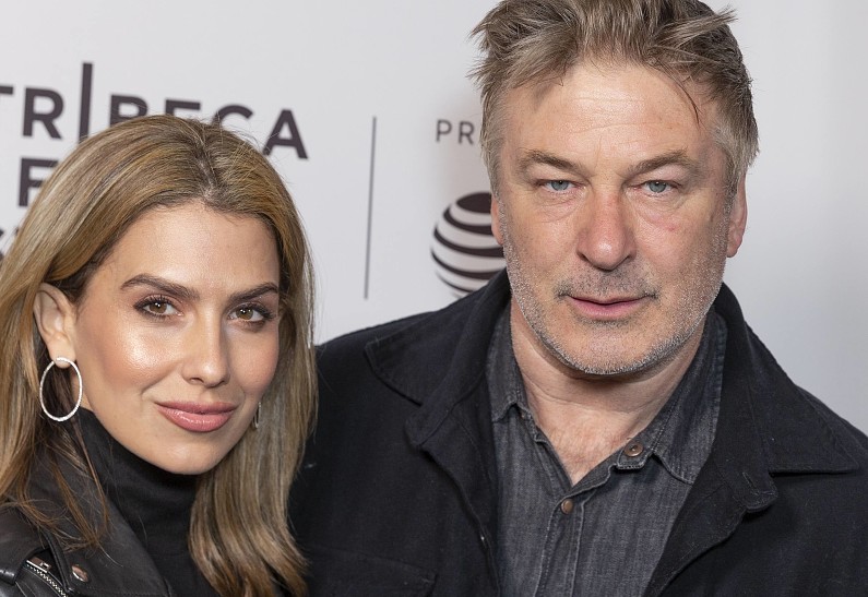 Жена Алека Болдуина раскрыла пол и имя новорожденного малыша