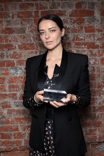 Марина Александрова