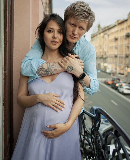 Антон Лиссов с женой