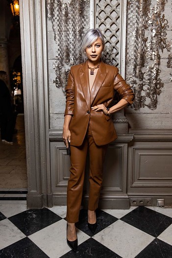 Лина Дембикова