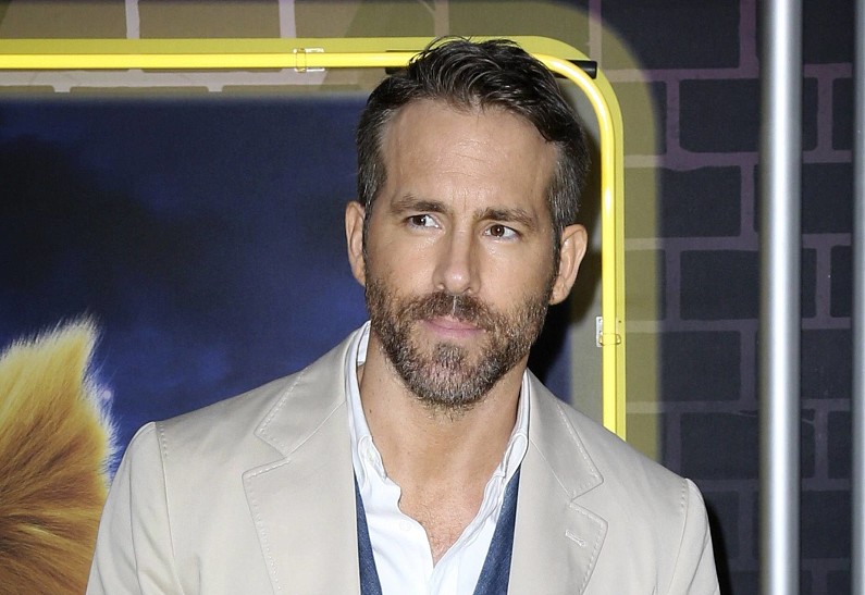 Райан Рейнольдс записал трогательное послание для 11-летнего поклонника, больного раком