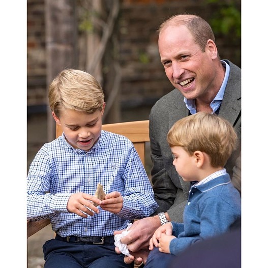 Принц Уильям с сыновьями