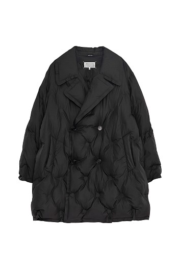 Пальто Maison Margiela, 268 600 руб.(km20.ru)