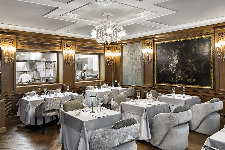 Элегантный ресторан Canova отмечен престижными наградами