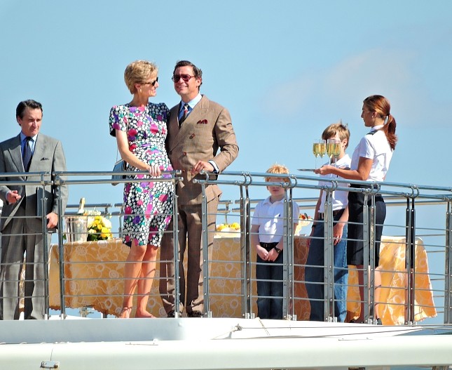 Кадр со съёмок сериала Корона