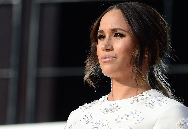 Опасная игра: Меган Маркл подверглась жесткой критике из-за неуместного использования титула герцогини