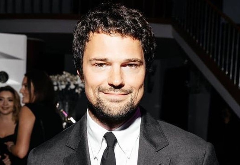 «Папина радость!»: Данила Козловский показал редкий снимок своей подросшей дочери