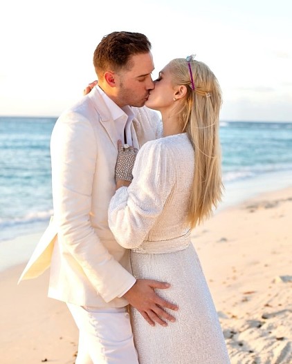 Картер Реум и Пэрис Хилтон