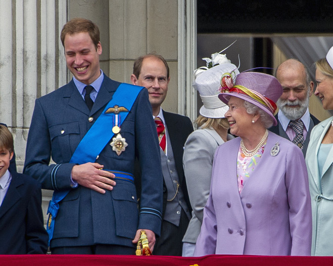 Принц Уильям и&nbsp;Елизавета II