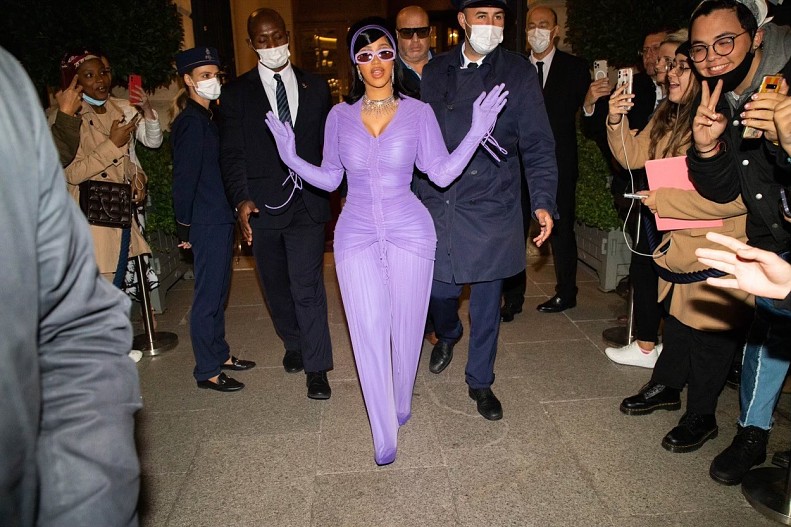 Карди Би (украшения Messika)