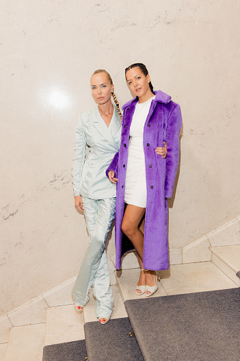 Илона Столье и Ксения Чилингарова