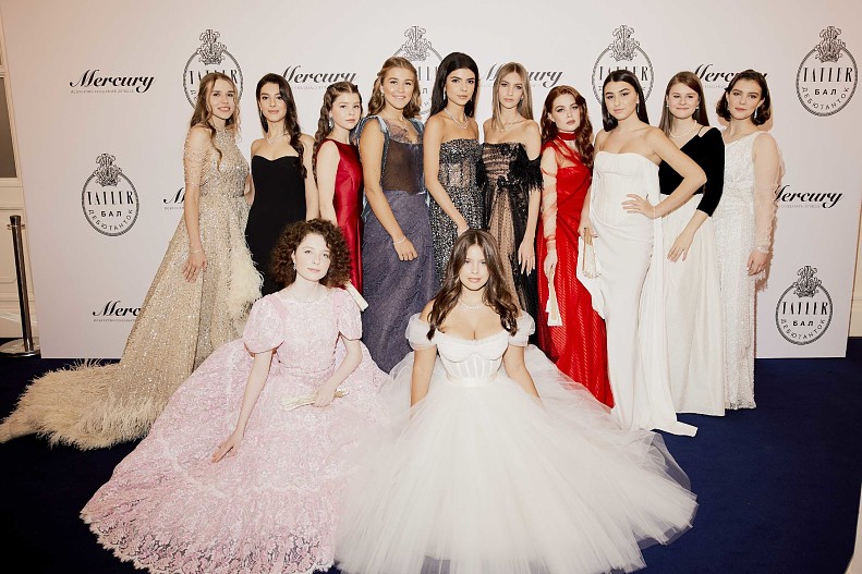 Дебютантки бала Tatler