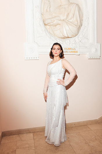 Полина Цыганова