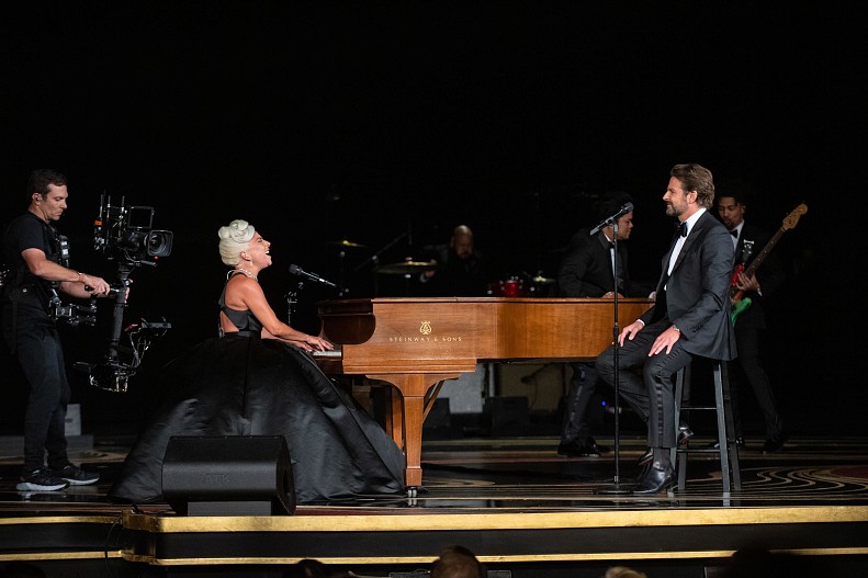 Леди Гага и Брэдли Купер