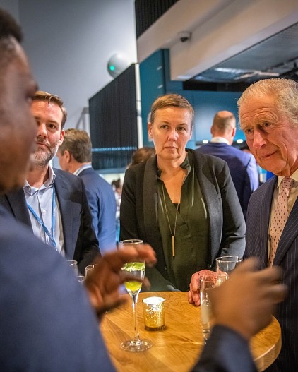 Принц Чарльз с гостями вечера