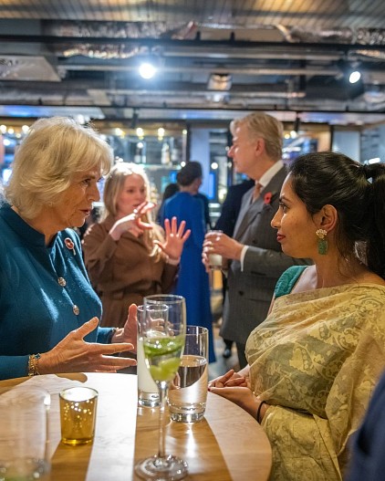 Герцогиня Камилла с гостями вечера