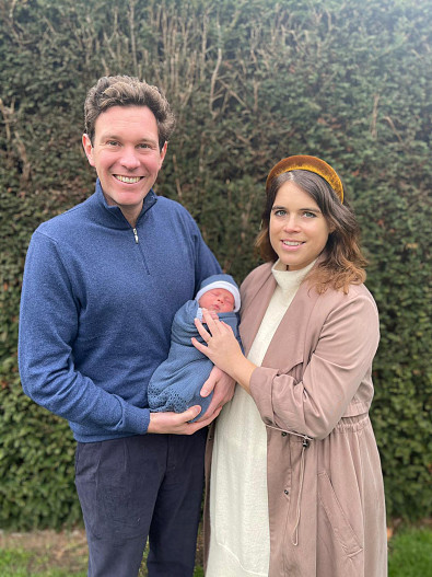 Джек Бруксбэнк и принцесса Евгения с новорожденным сыном
