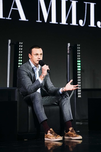 Евгений Демин