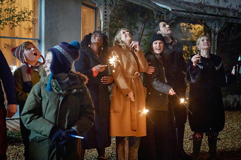 Кадр из фильма Тихая ночь