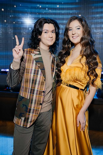 Сурен Платонов и Эльгиза Каражанова