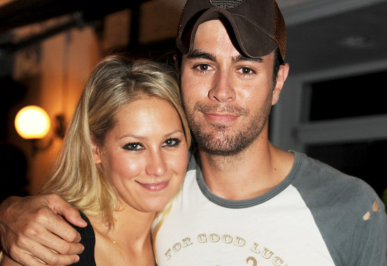 Анна Курникова показала редкие снимки 4-летних близнецов от Энрике Иглесиаса | OK-magazine.ru