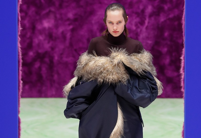 Неделя моды в Милане: показы Prada и Max Mara
