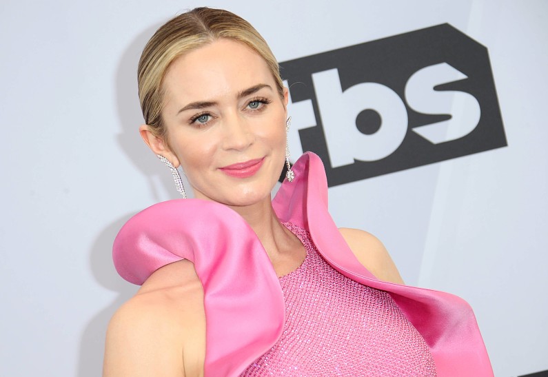 От леди совершенство до фермерши-бунтарки: 7 лучших ролей Эмили Блант