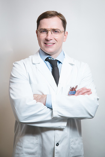 Павел Голованев, пластический хирург, черепно-челюстно-лицевой хирург, ведущий специалист по краниопластике