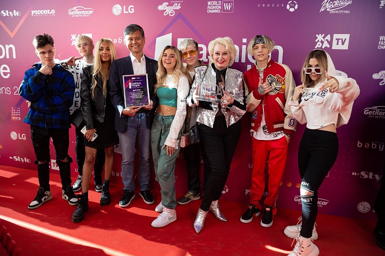 YoungNam Roh, Татьяна Шахнес, Кирилл Колесников, Егор Шип, Никита Мимимижка, Sleepy, Кирилл Феликс и Mary Senn