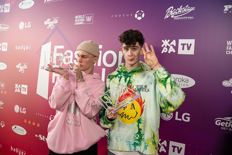 Даня Милохин и Артур Бабич