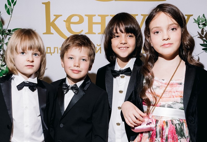 Дети Киркорова, Рудковской, Барановской и других звезд покорили модный подиум на показе «Кенгуру»