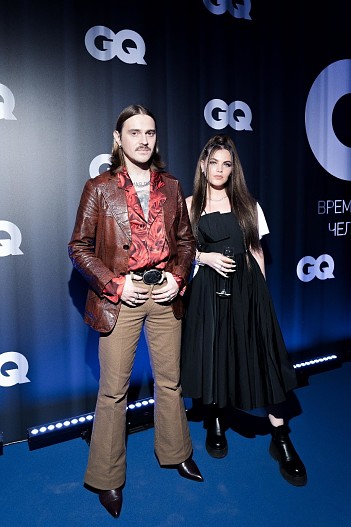 Илья Прусикин и Софья Таюрская (Little Big)