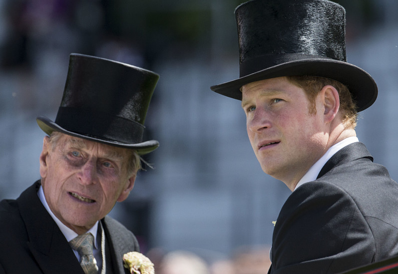 Принц Гарри попрощался с принцем Филиппом в эмоциональном трибьюте
